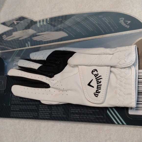 Callaway weather Spann golf glove. - Picture 2 of 6